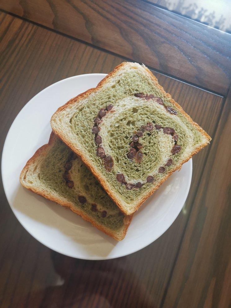 抹茶蜜豆吐司 小清新的颜色 好看又好吃