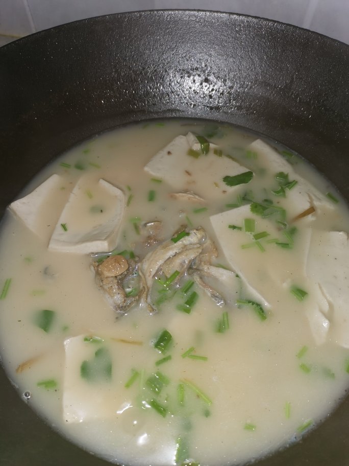 鱼头豆腐汤