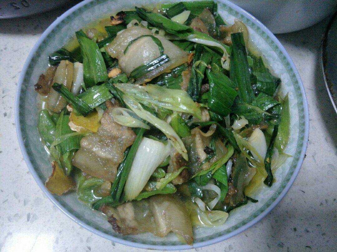 蒜苗炒回锅肉