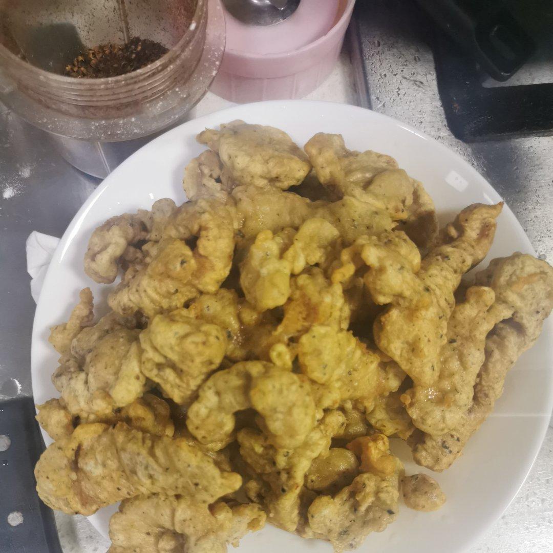 巨美味的椒盐小酥肉❗秒杀火锅店，外酥里嫩❗