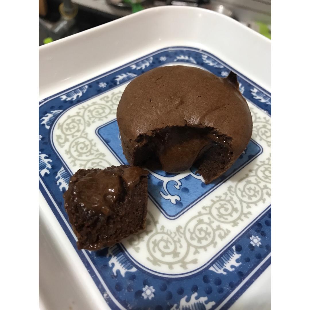 巧克力熔岩蛋糕