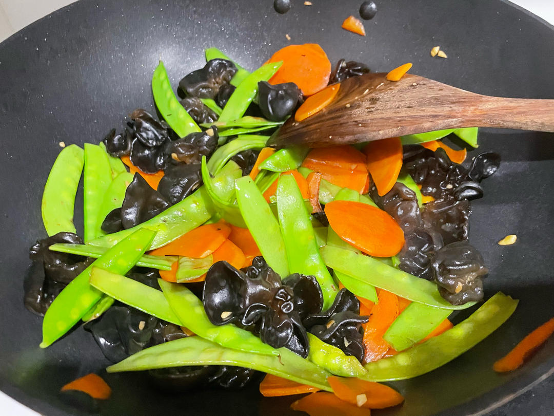 小炒荷兰豆木耳