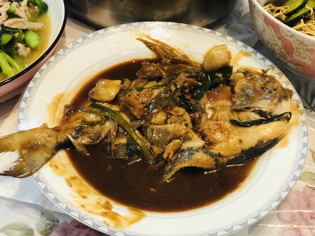 家常红烧鲳鱼