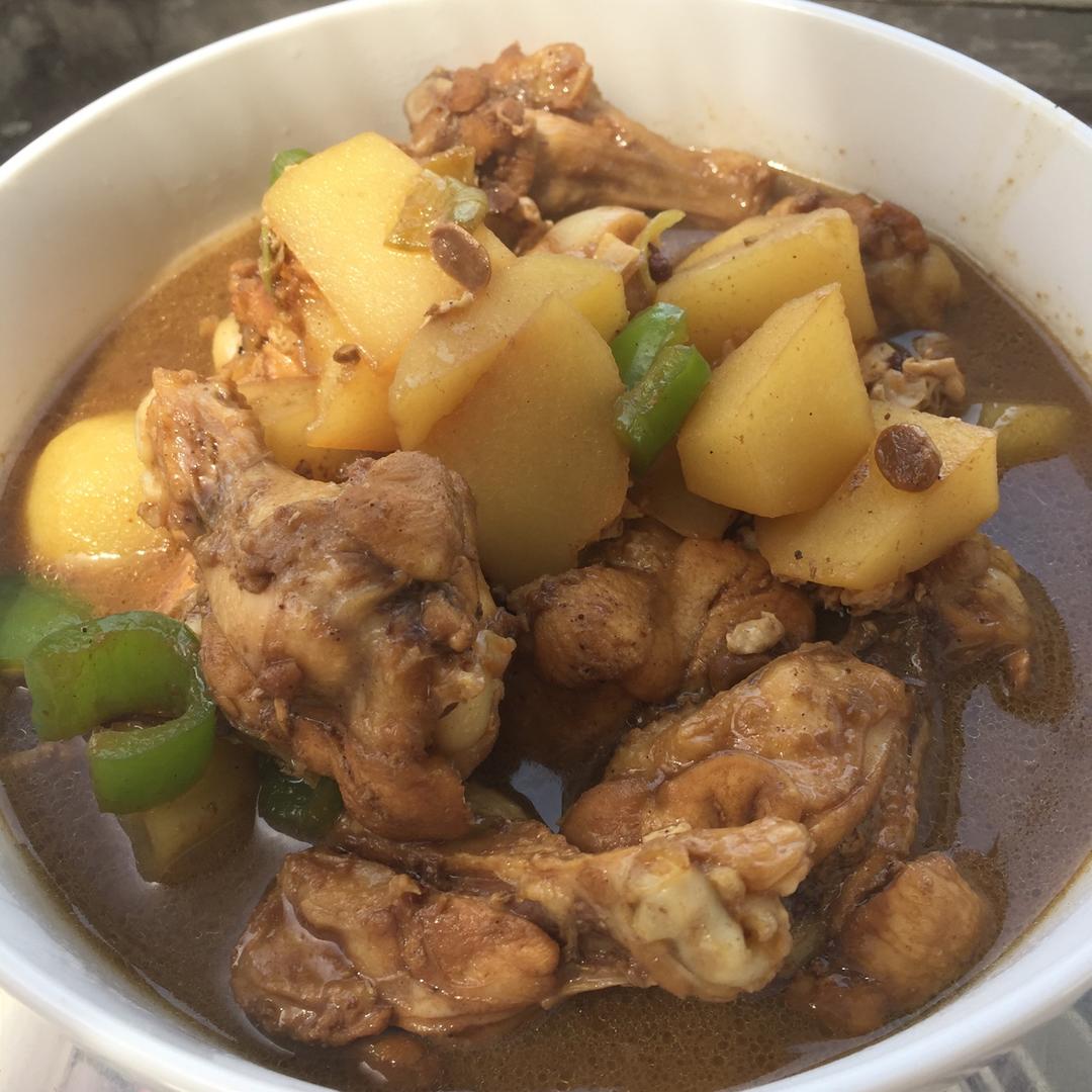晒月亮做的红烧土豆炖鸡腿