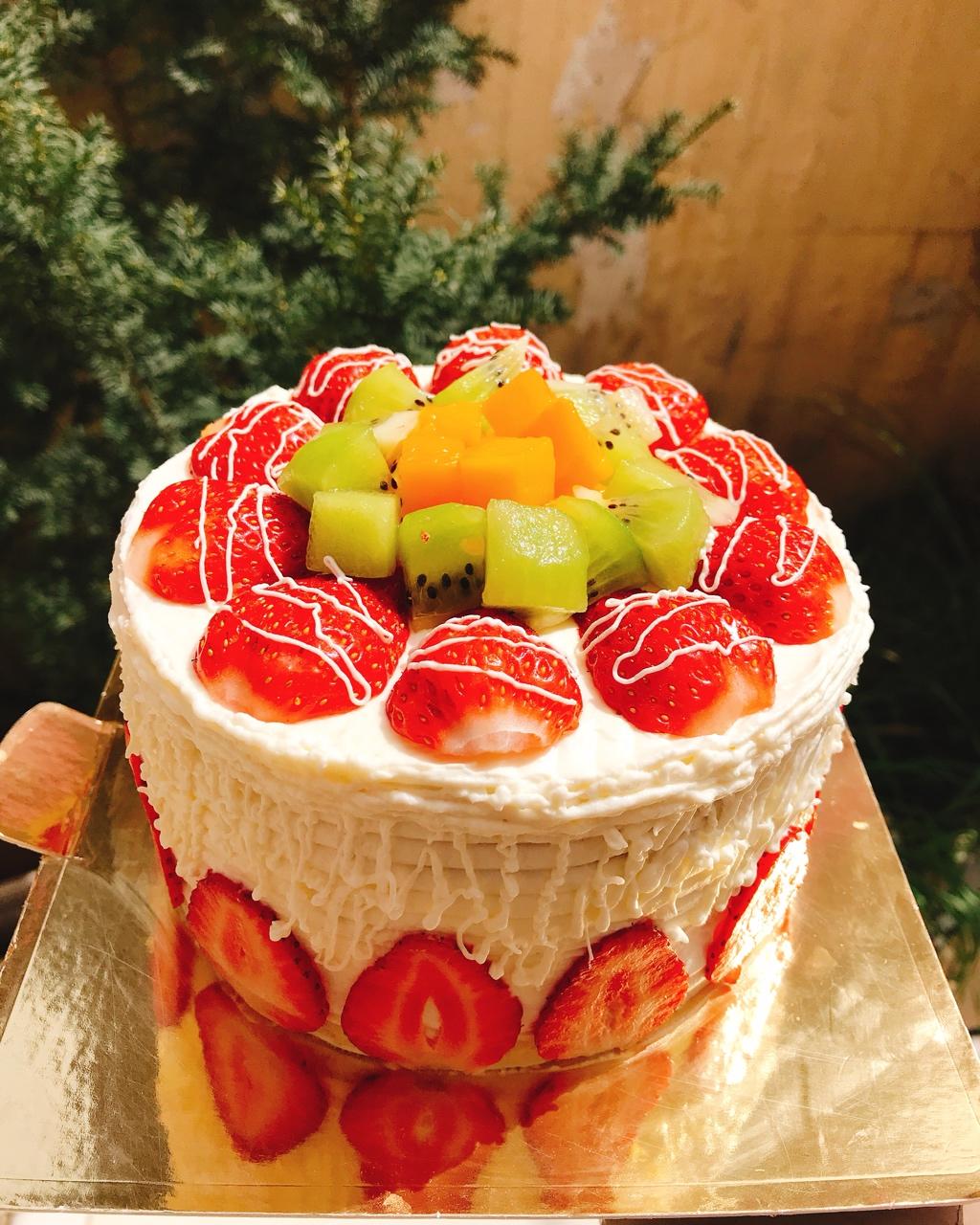 淡奶油裱花蛋糕