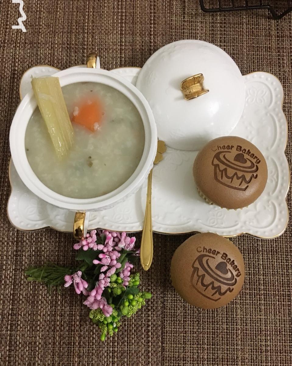养生甘蔗菜干马蹄粥
