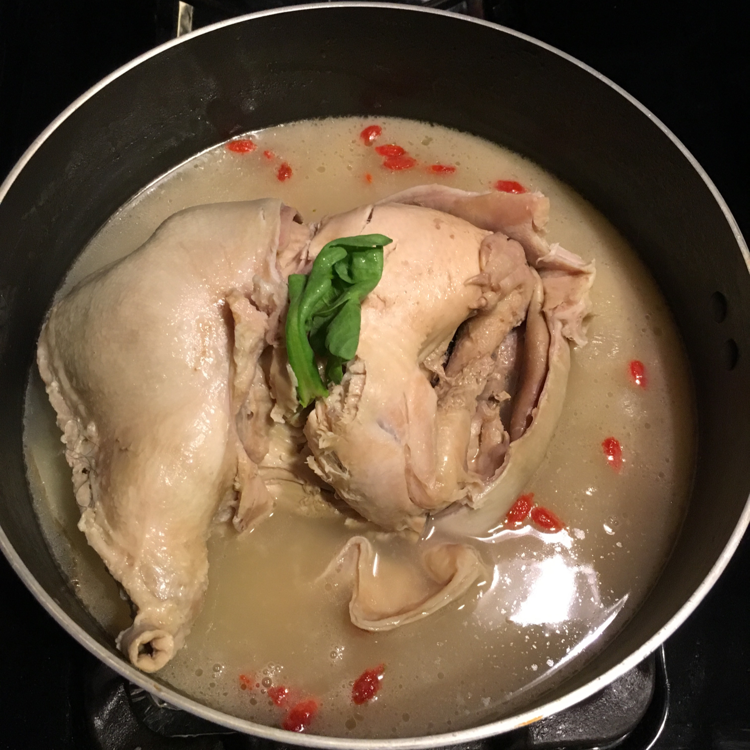 肚包鸡