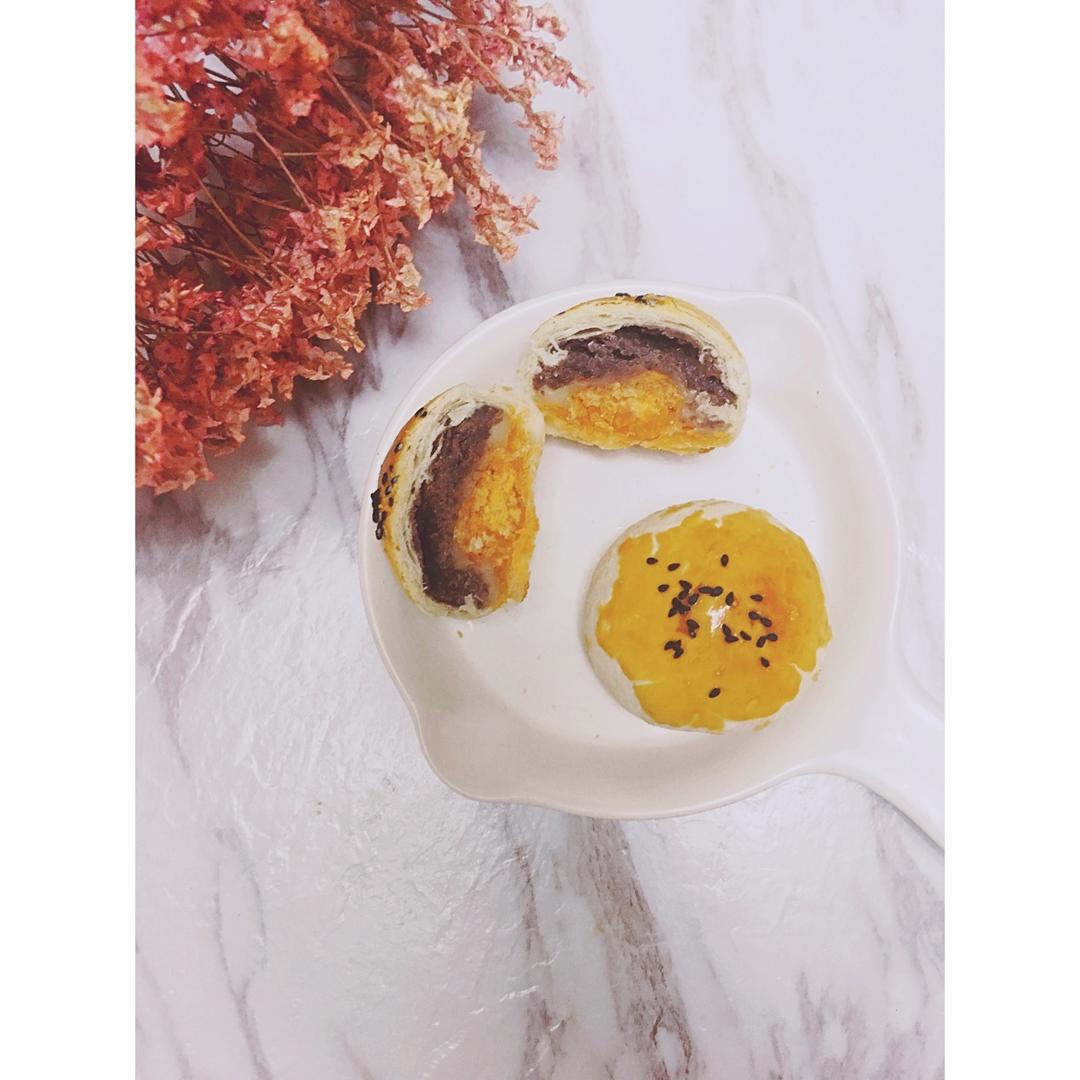 蛋黄酥