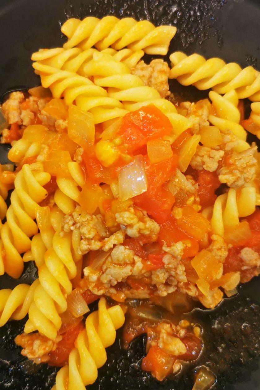 番茄肉酱意大利面