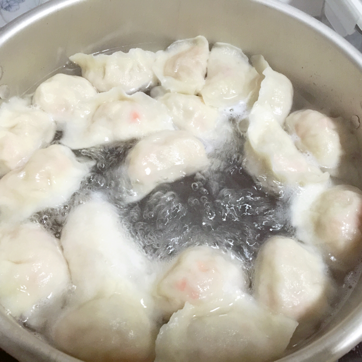 胡萝卜包菜粉条饺子