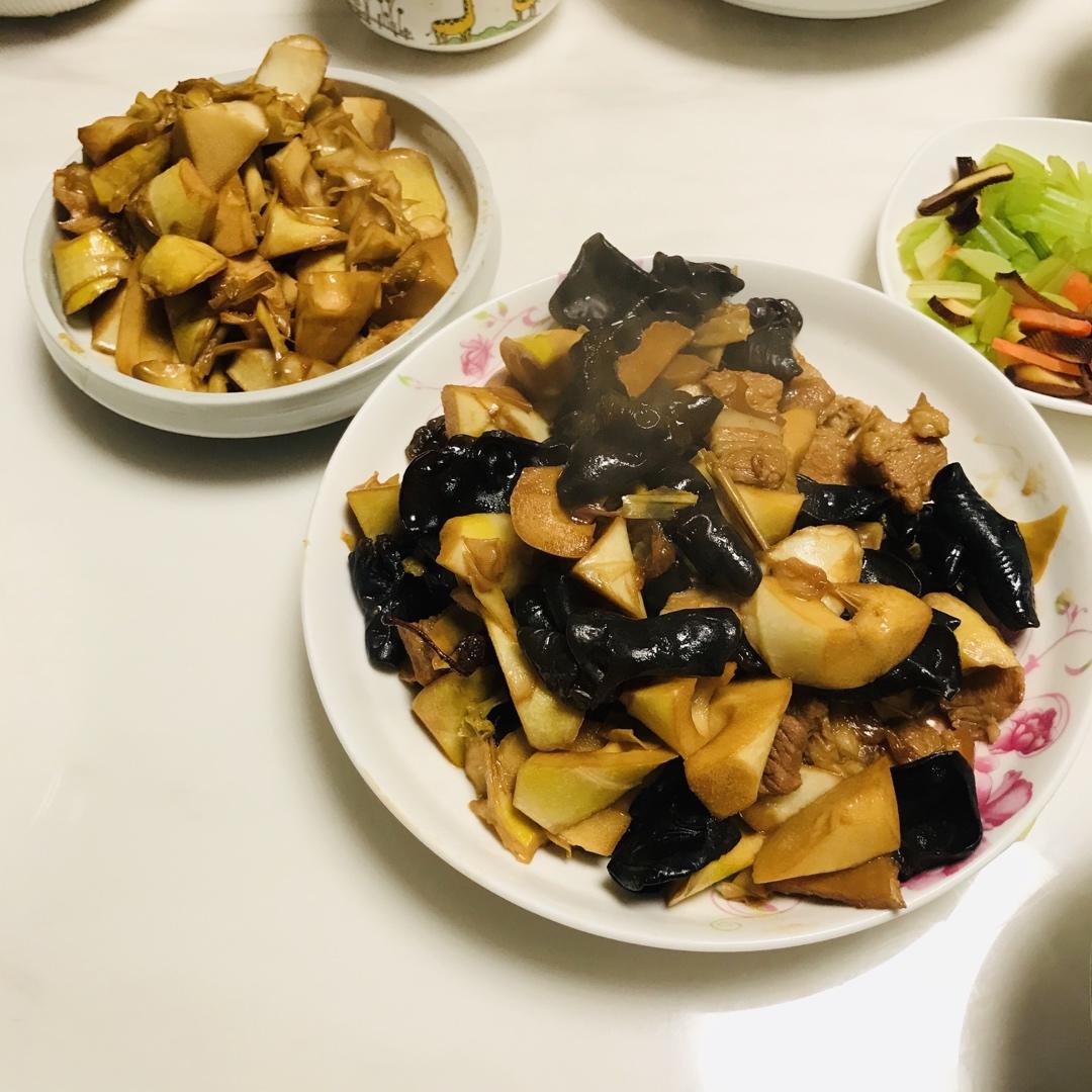 红烧肉油焖笋