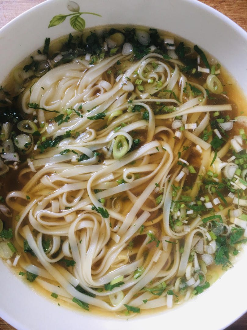 金果果小铺做的光头强的葱花面