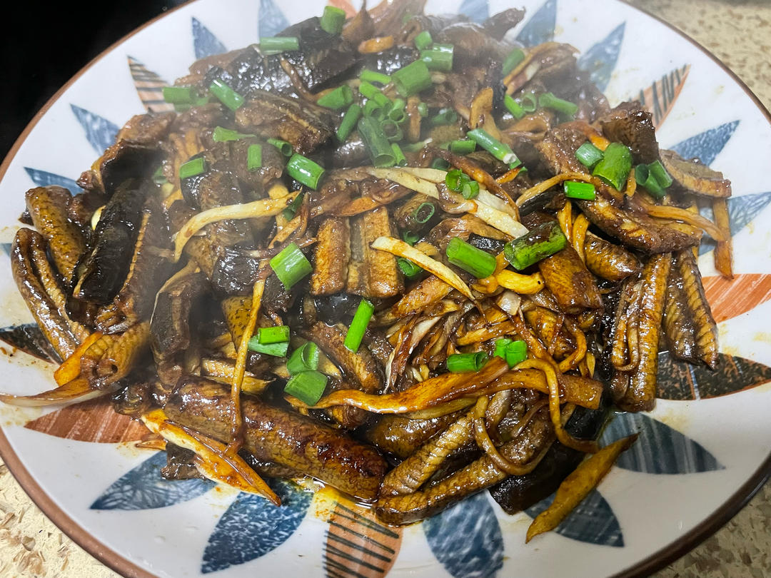 经典本帮菜-响油鳝丝正宗的做法