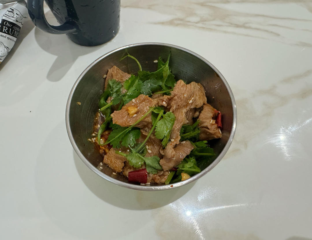 凉拌牛肉的做法
