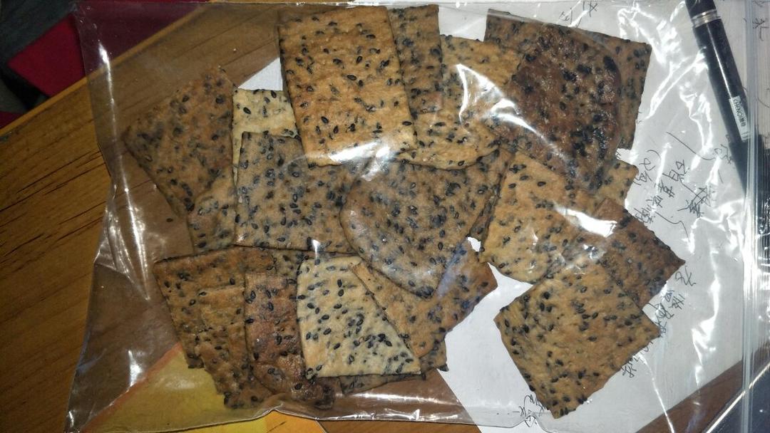 无糖黑芝麻苏打饼干