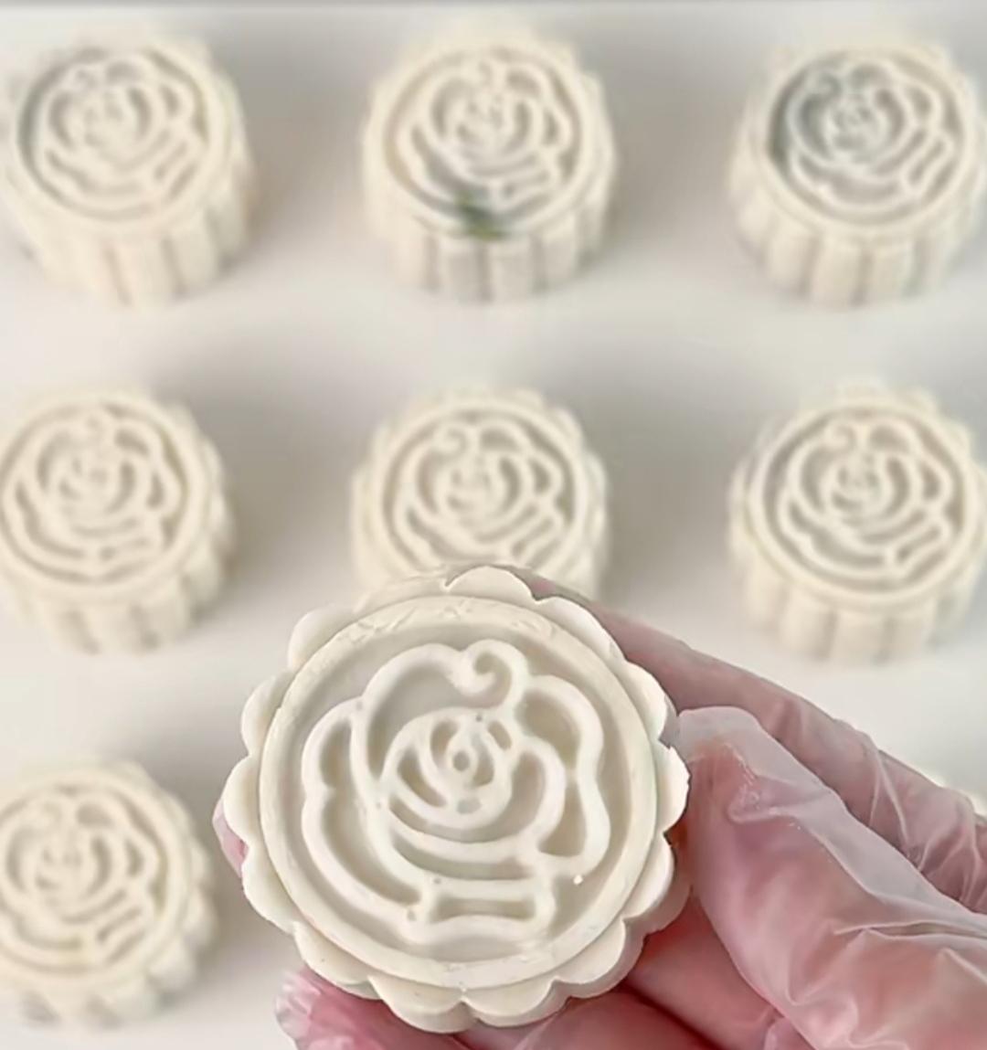 326 米月饼，消耗粘米粉大米粉做的月饼