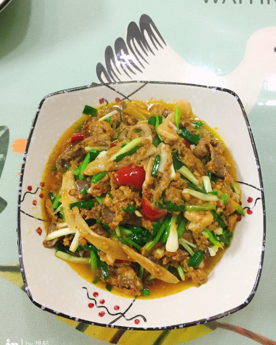 泡椒鸡杂