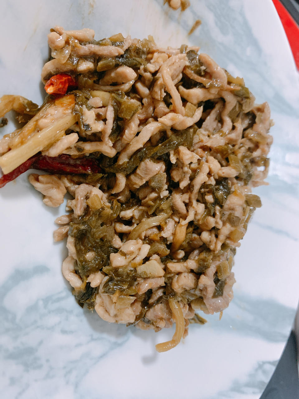 雪里蕻咸菜～雪菜炒肉丝～下饭～简单～可做雪菜肉丝面浇头