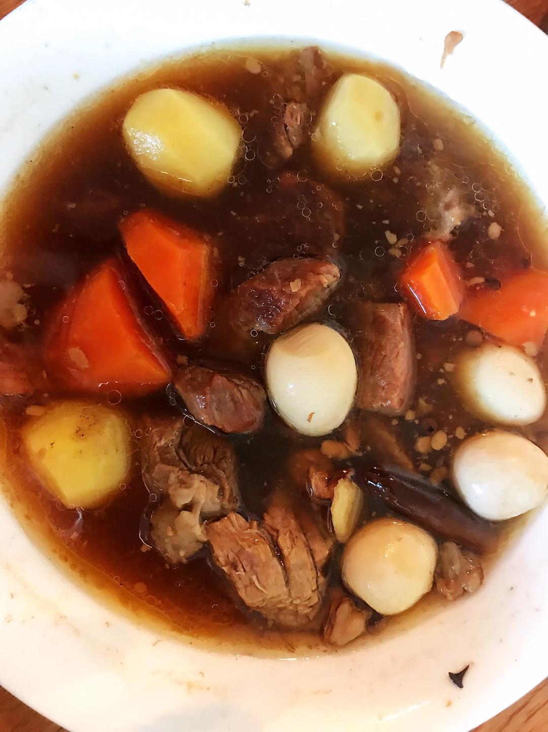 土豆胡萝卜烧牛肉的做法