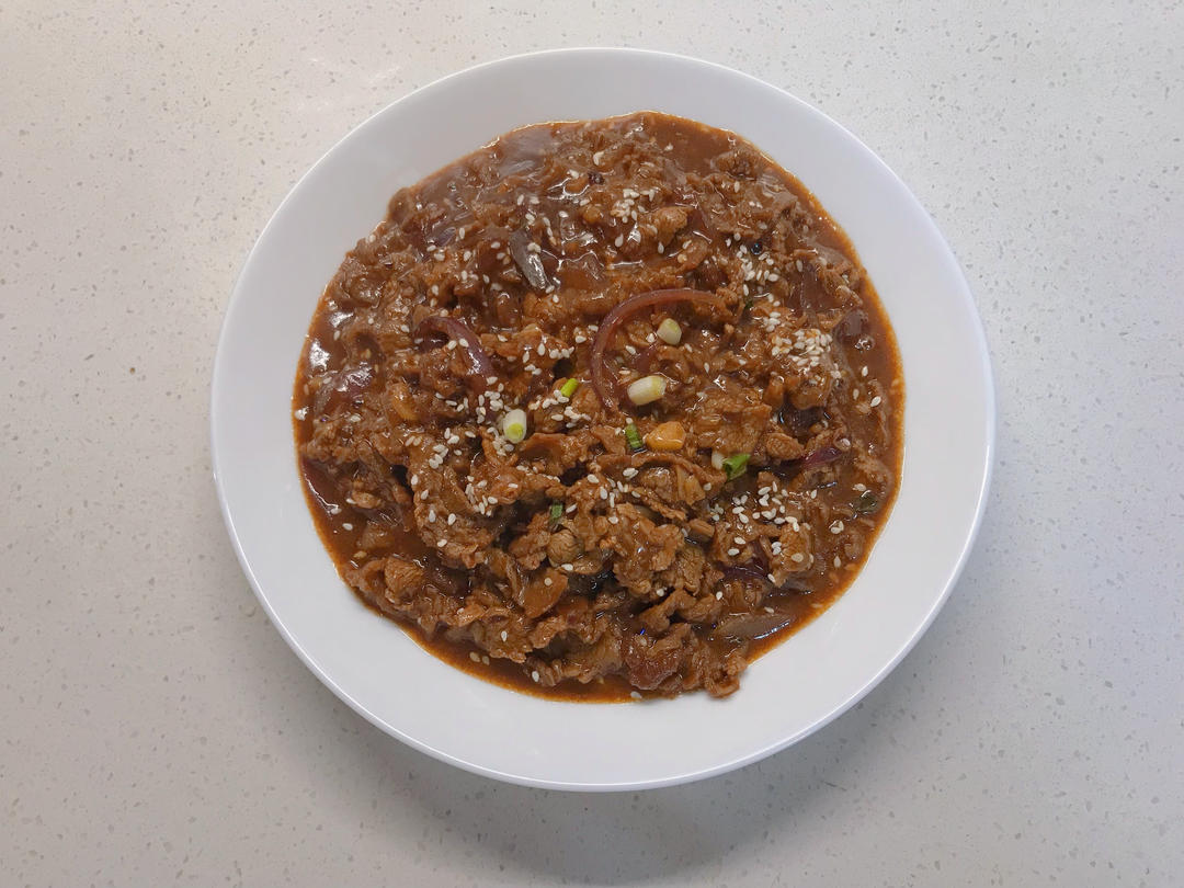 小炒洋葱牛肉（牛上脑）
by wqy