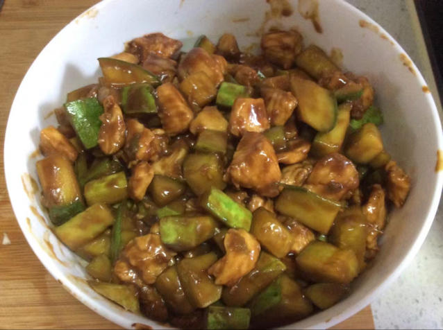 酱爆鸡丁