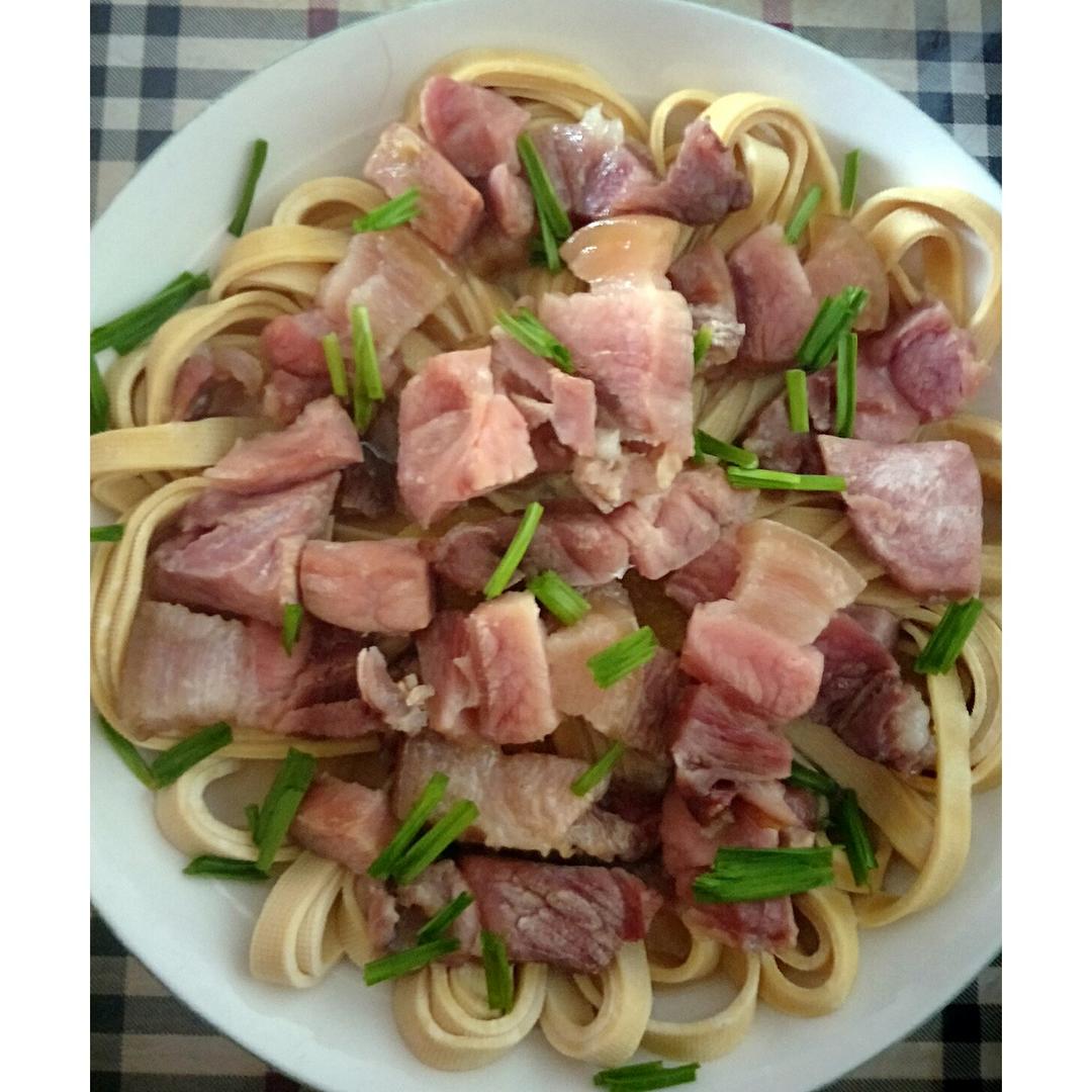 咸肉蒸百叶