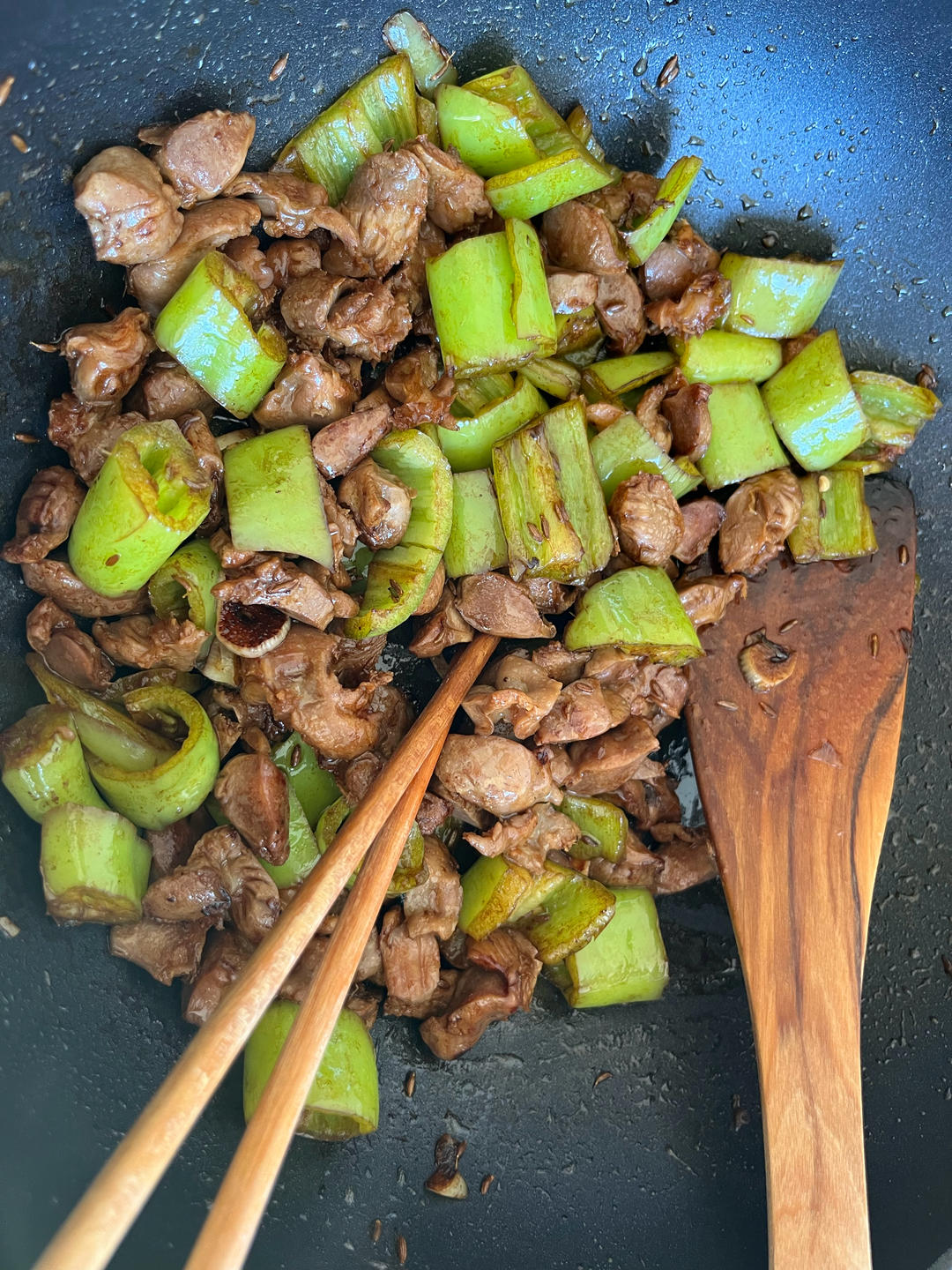 巨好吃的青椒炒鸡胗