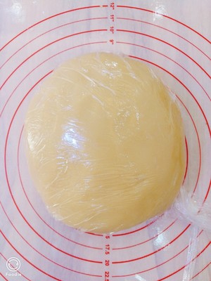 豆沙咸蛋黄广式月饼（空气炸锅版）的做法 步骤3
