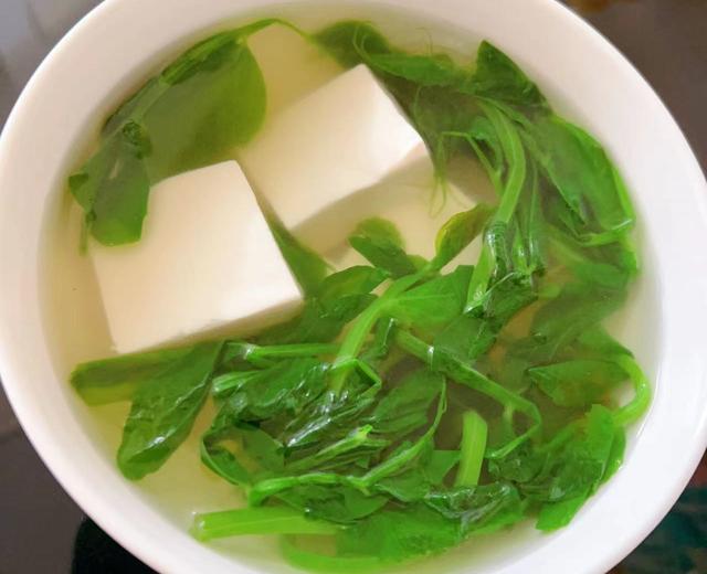 豌豆尖豆腐汤(瘦身减脂汤&轻餐汤食)
