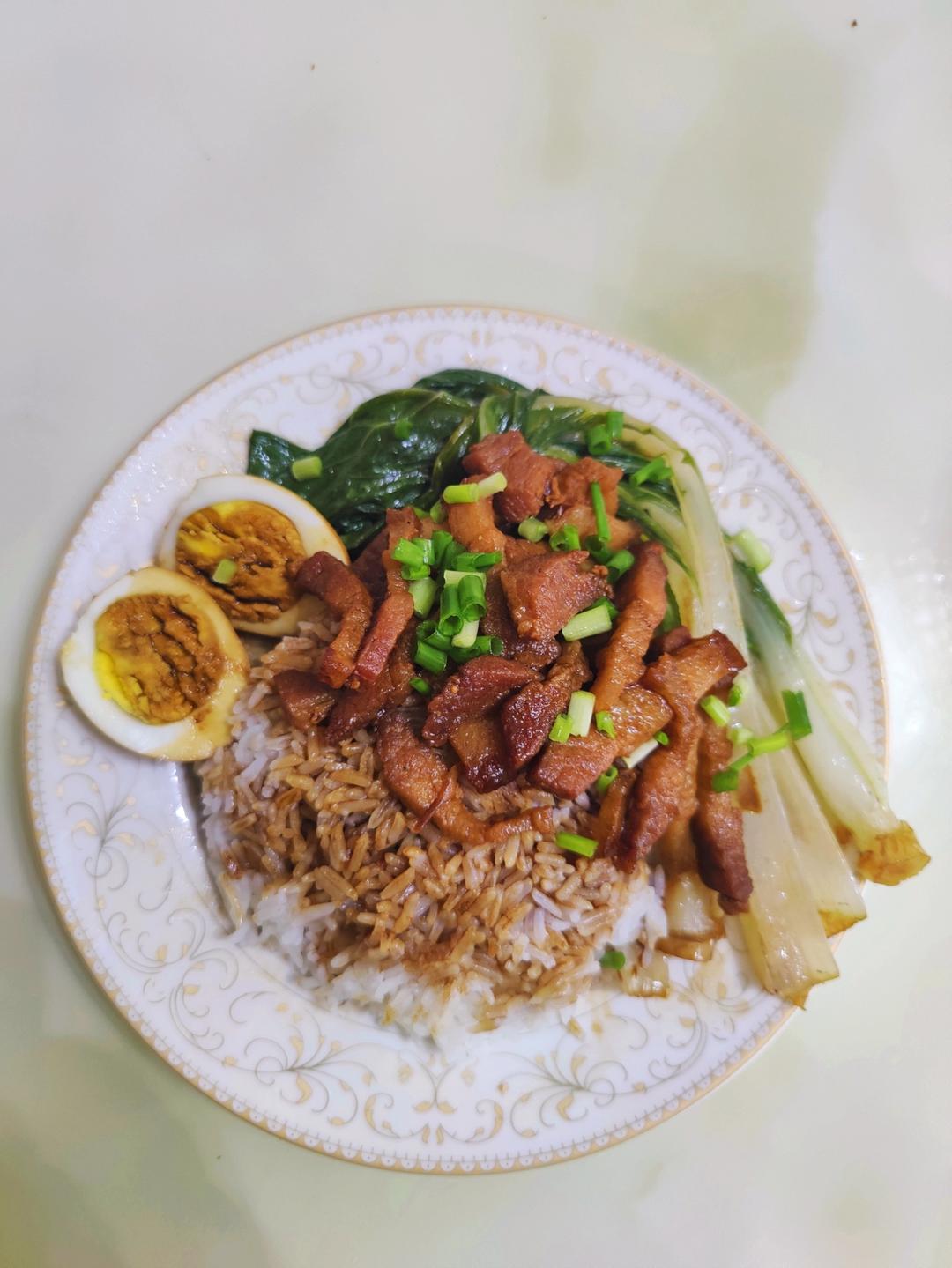 台式卤肉饭~
