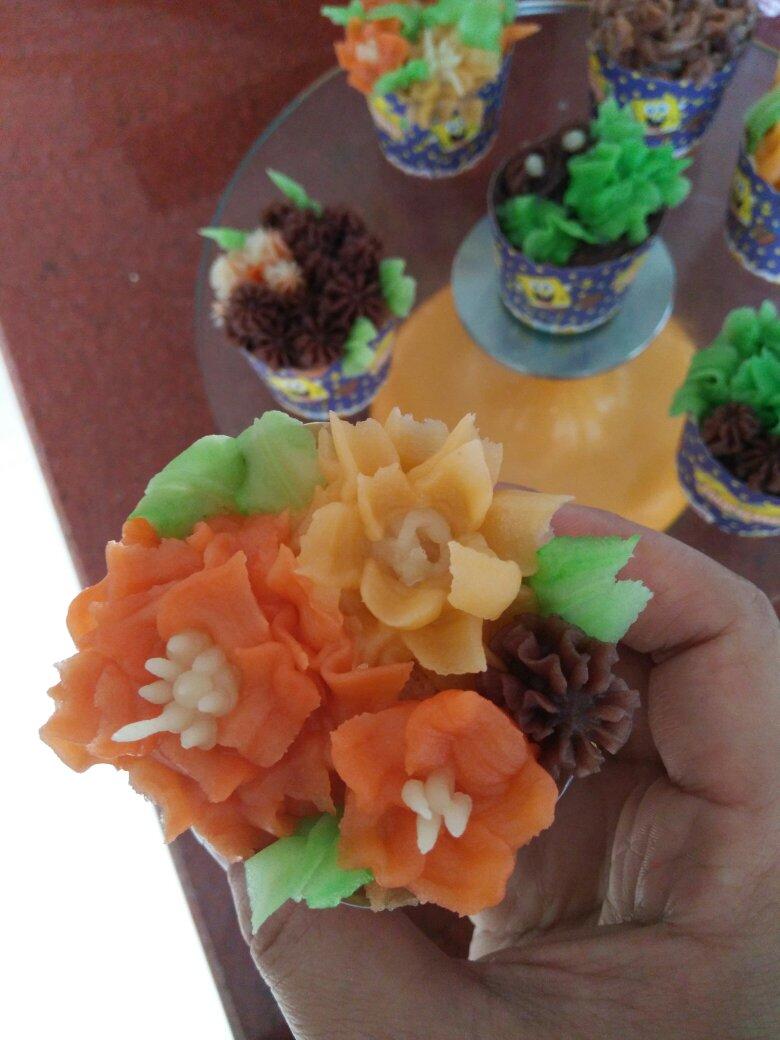 五瓣花（韩式裱花视频）