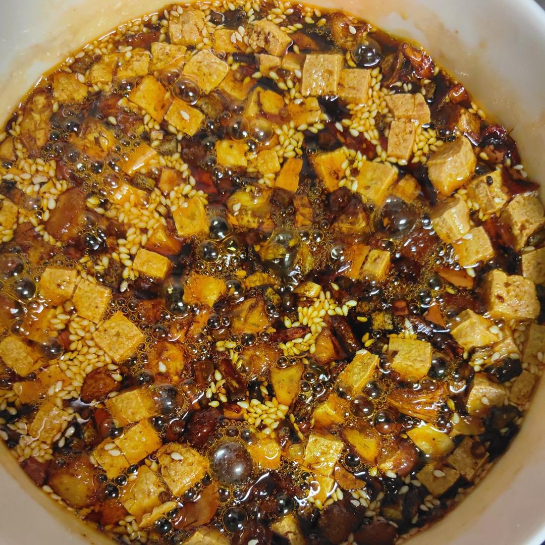 鸡丁油辣椒（拌粉面）