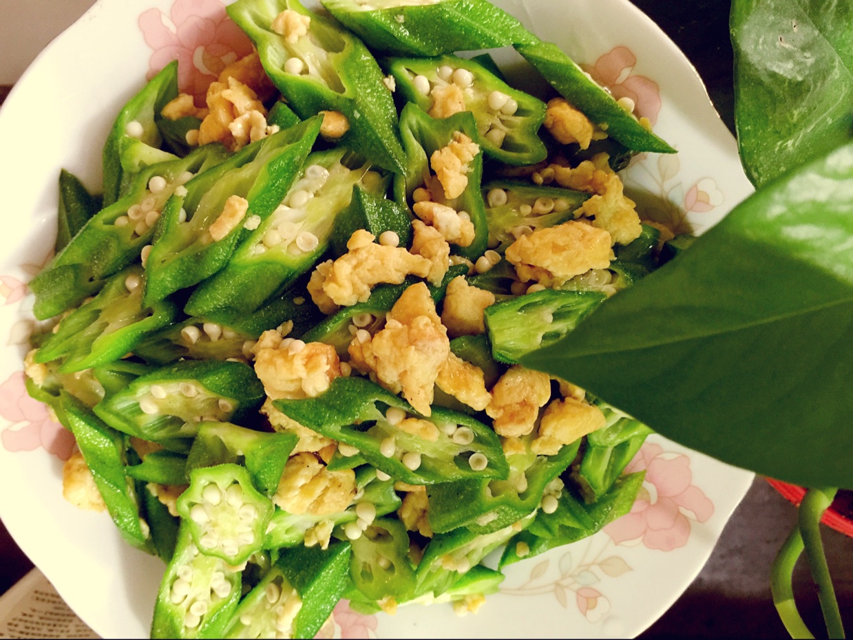 秋葵炒鸡蛋