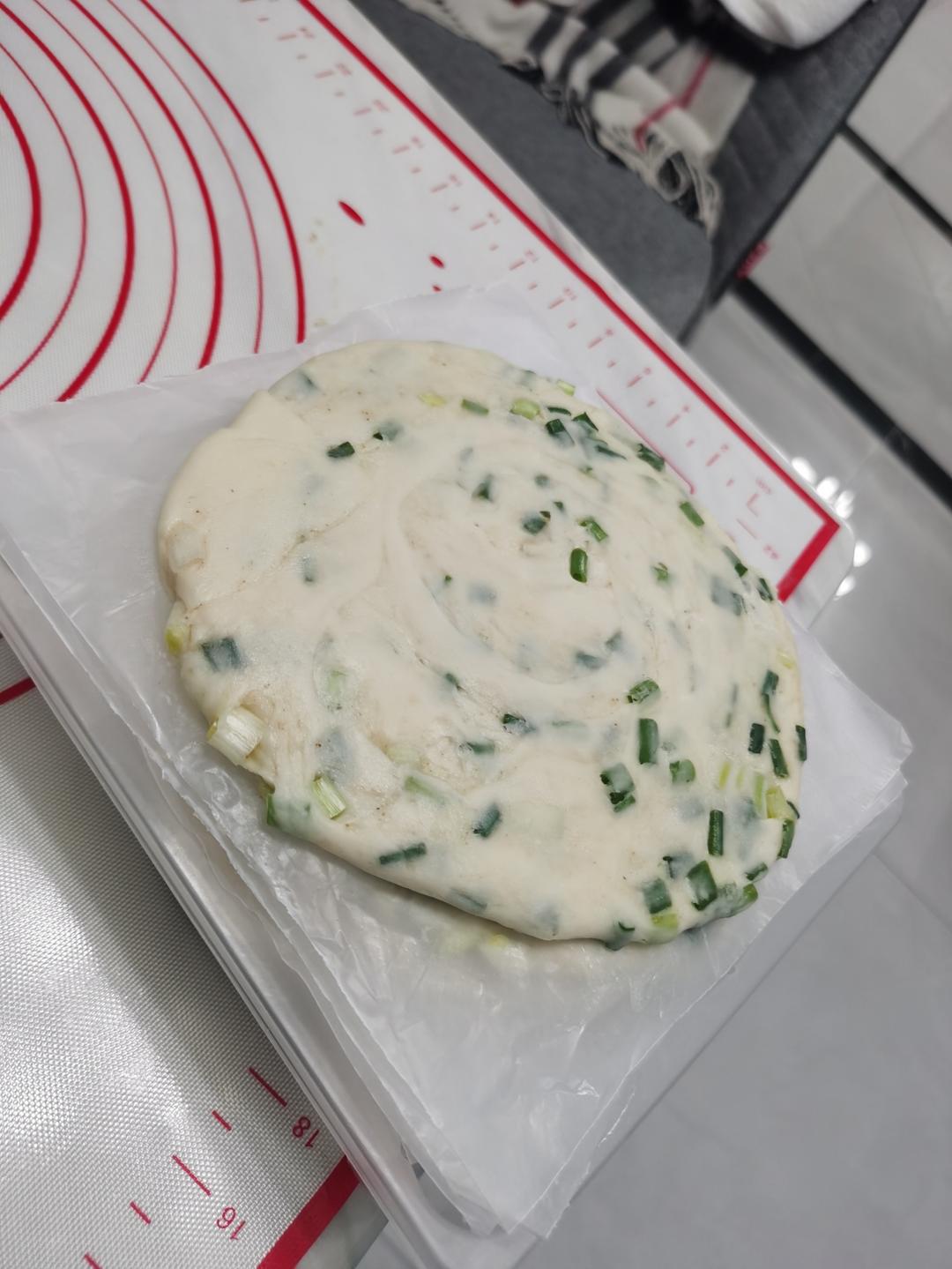 家常葱油饼 柔软多层 凉了也不硬 附细节视频详解