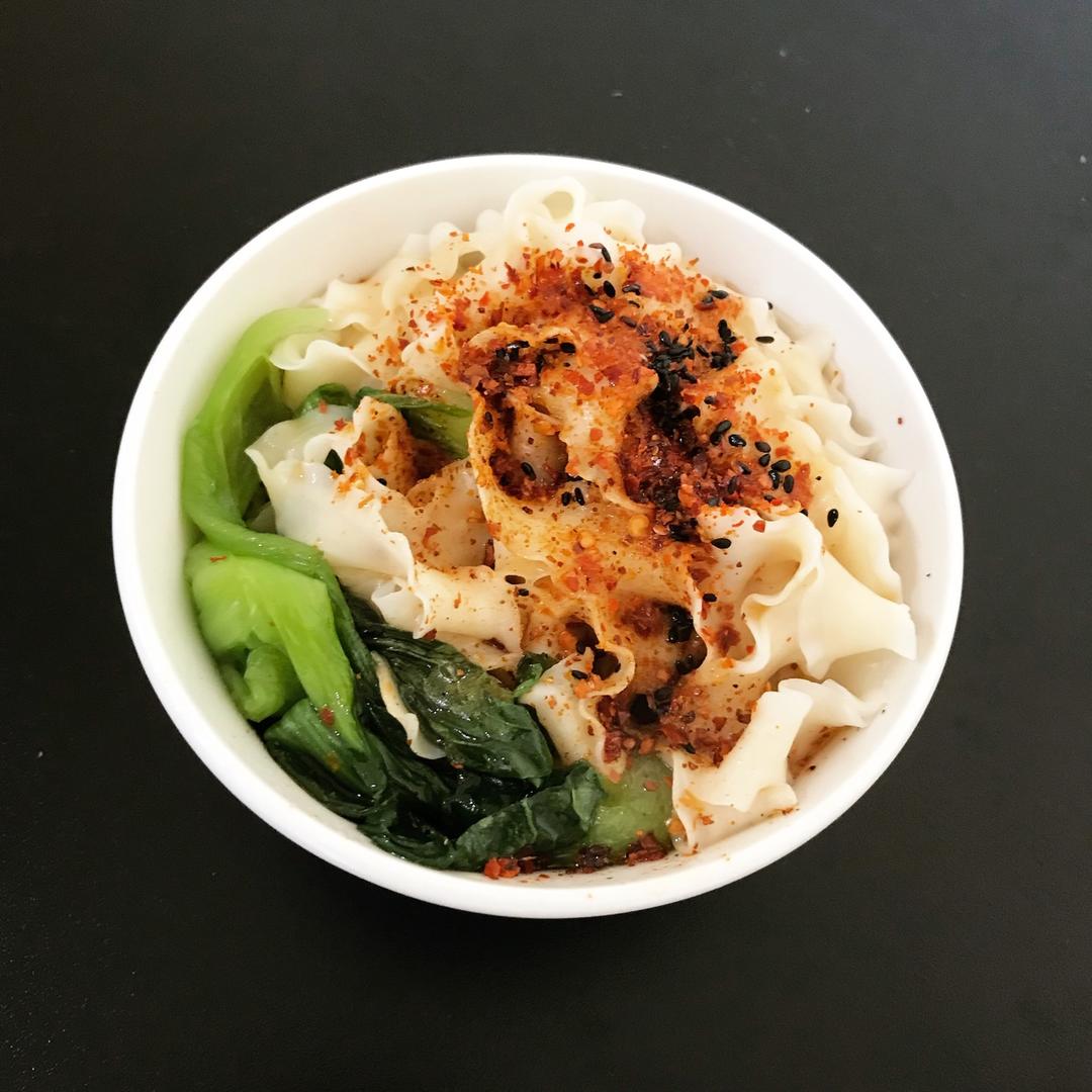 【油泼面】