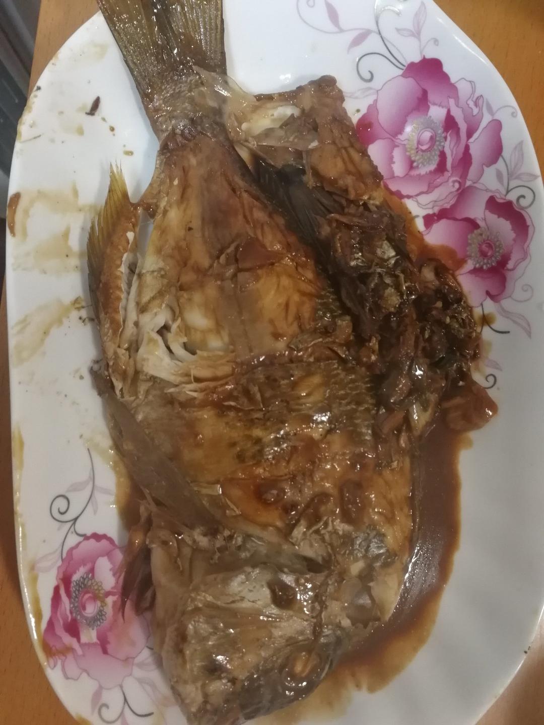 家常红烧鱼