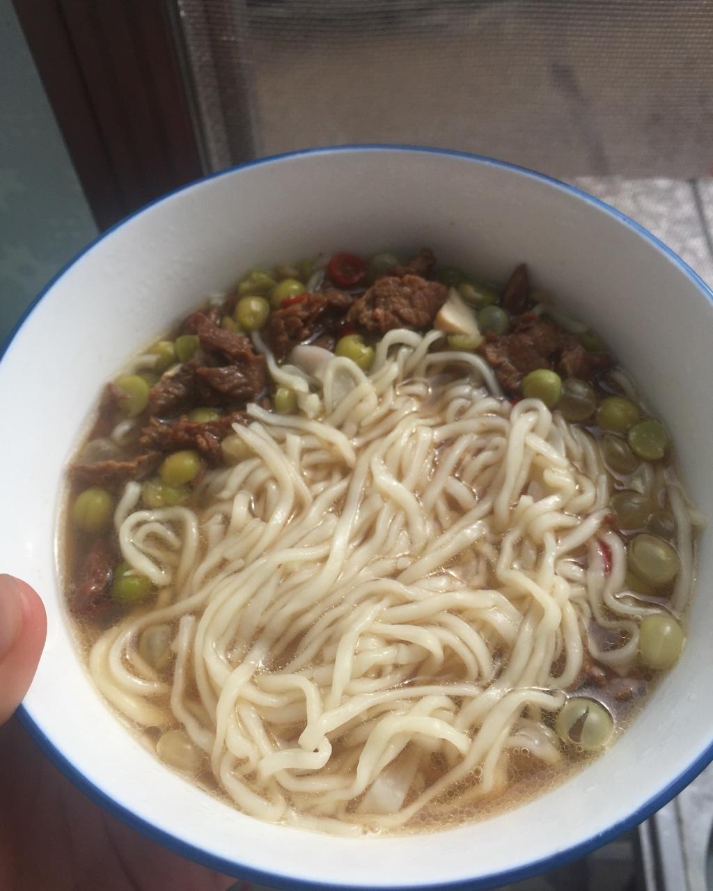 快手纯手工擀面条