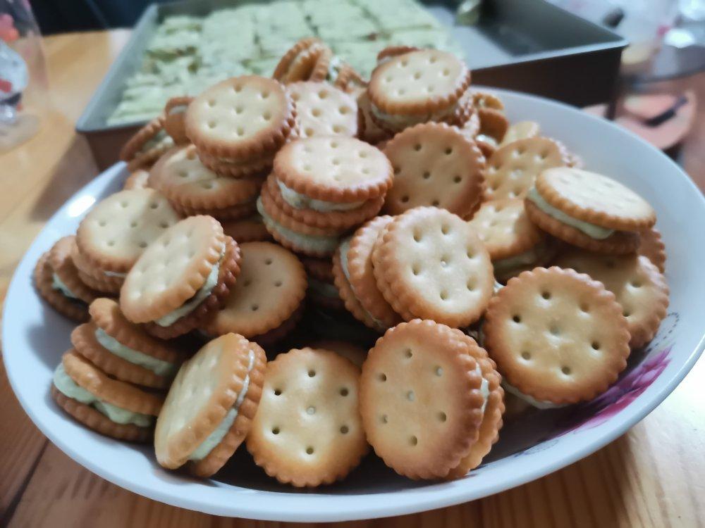 冬季必备小零食❗️纽扣牛扎饼干❗️