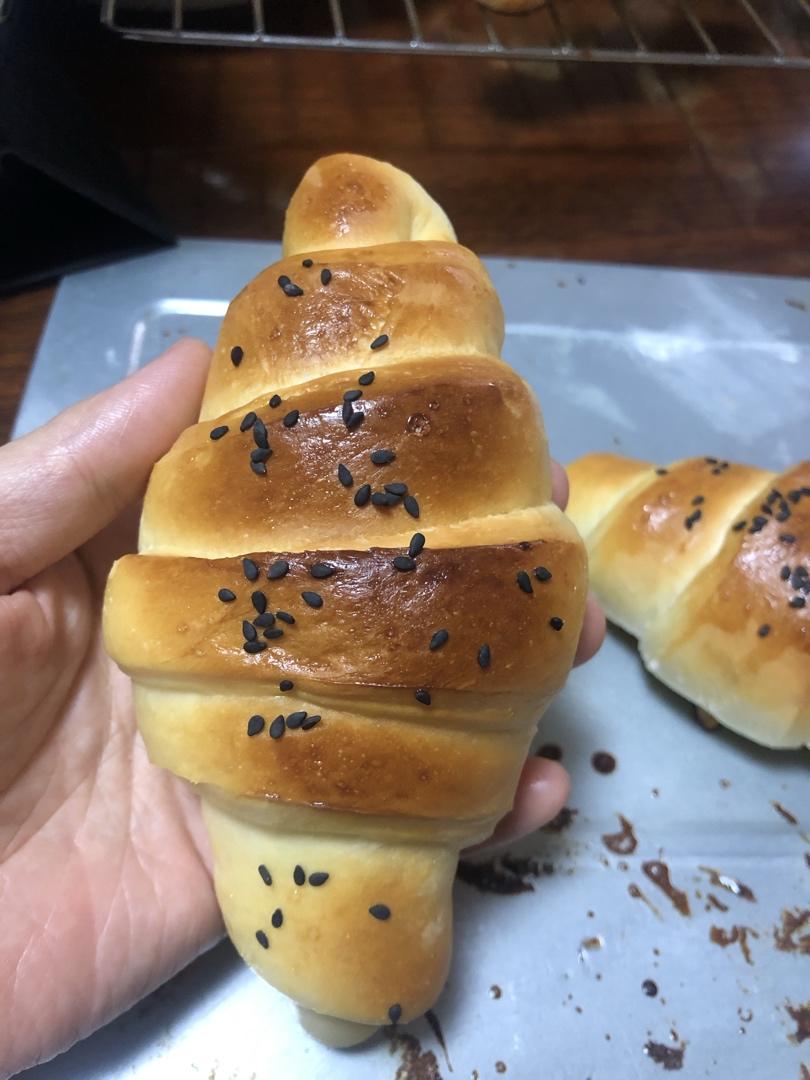 秒光！后悔没早做的小牛角包