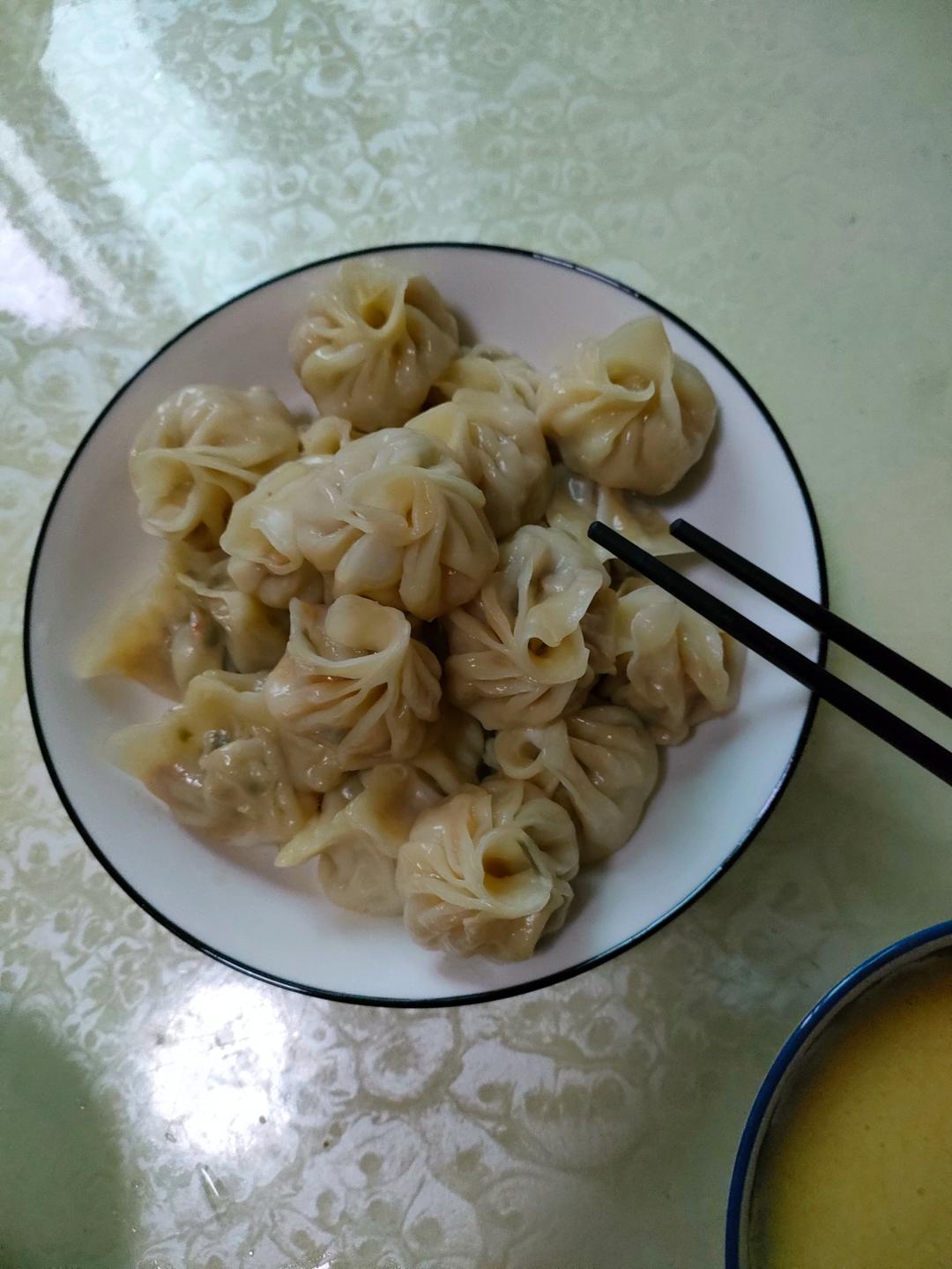 小笼包（秒杀市面上小笼包店的做法）