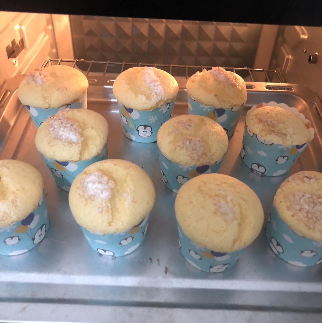 无油脆皮小蛋糕