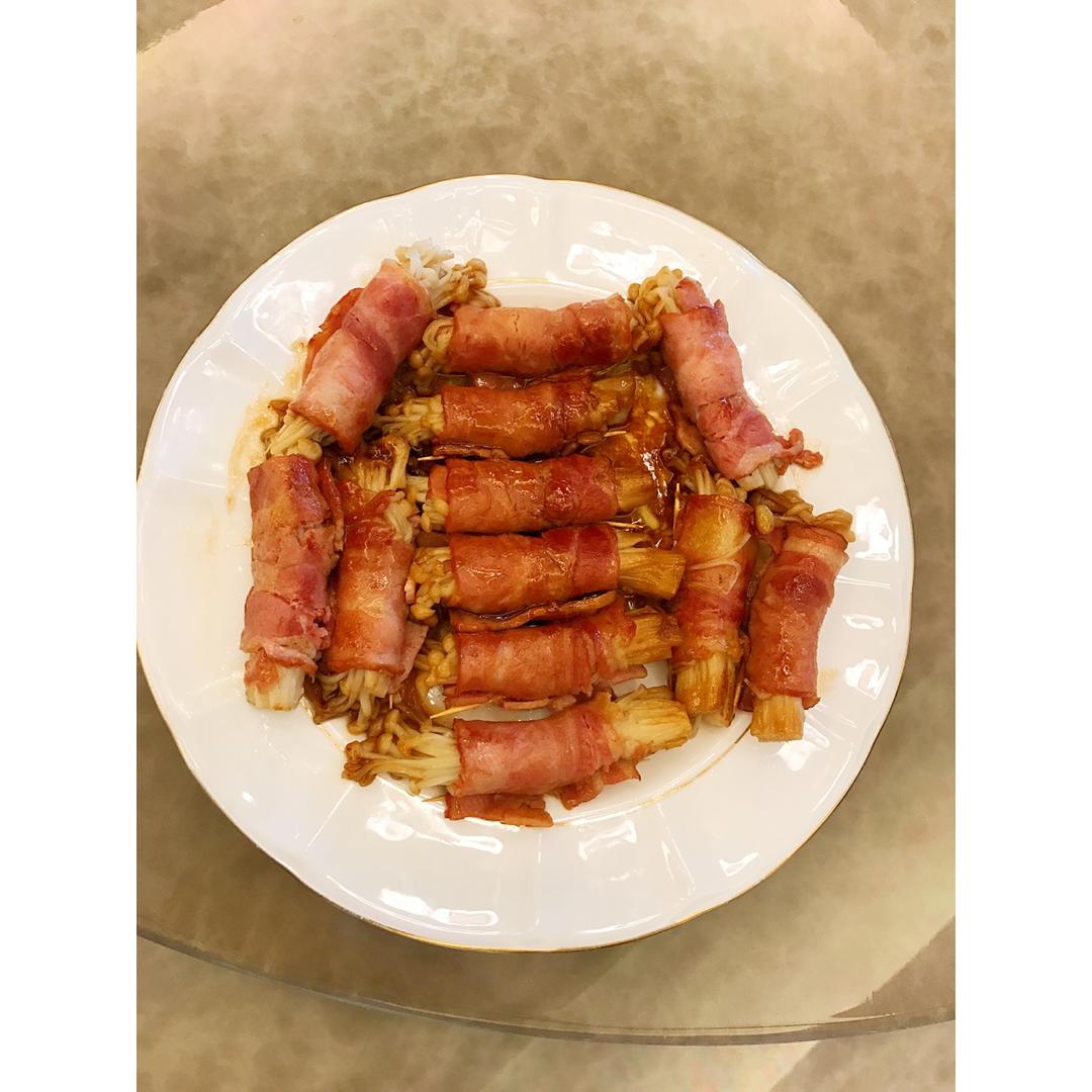 【金针菇培根卷】