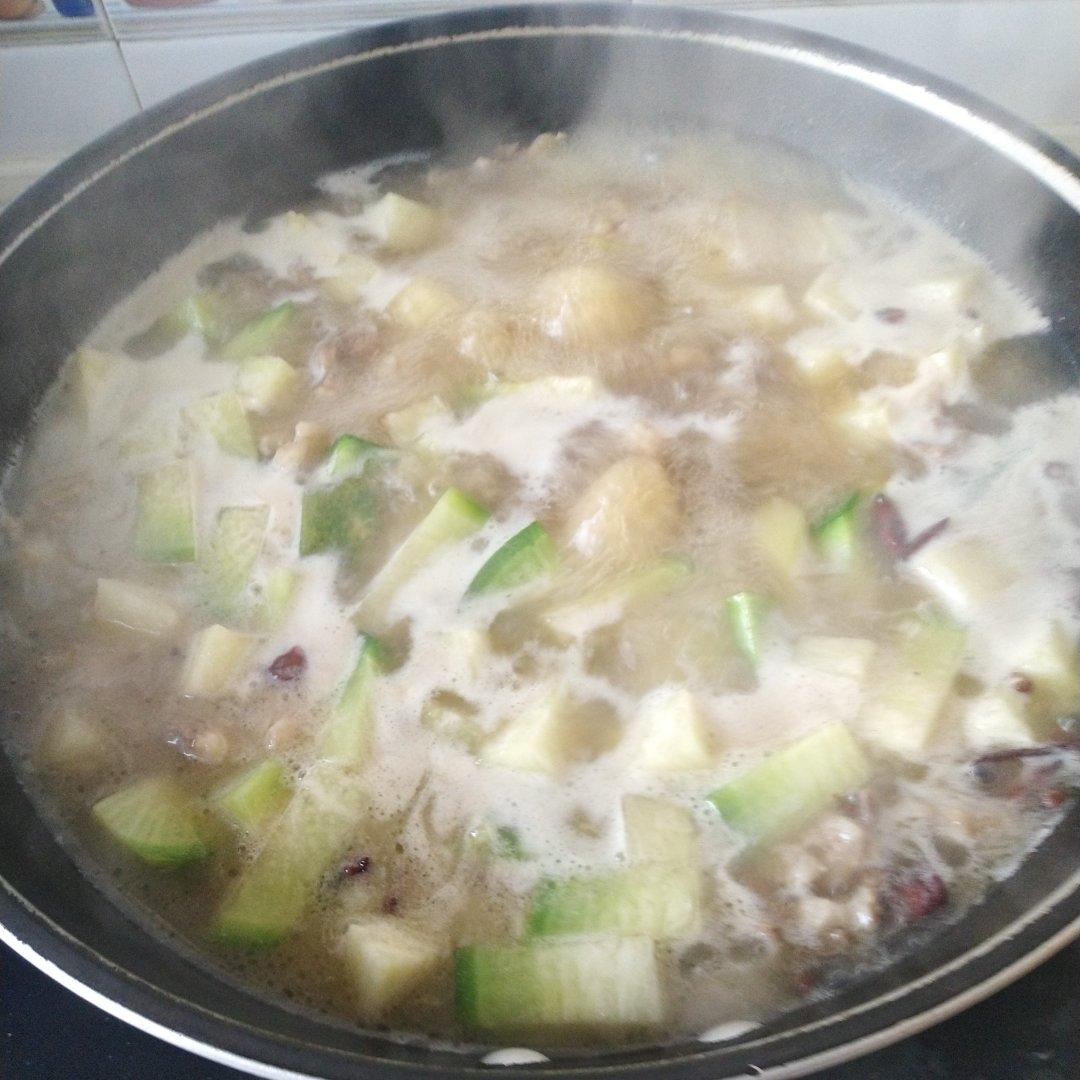 红烧羊肉炖萝卜