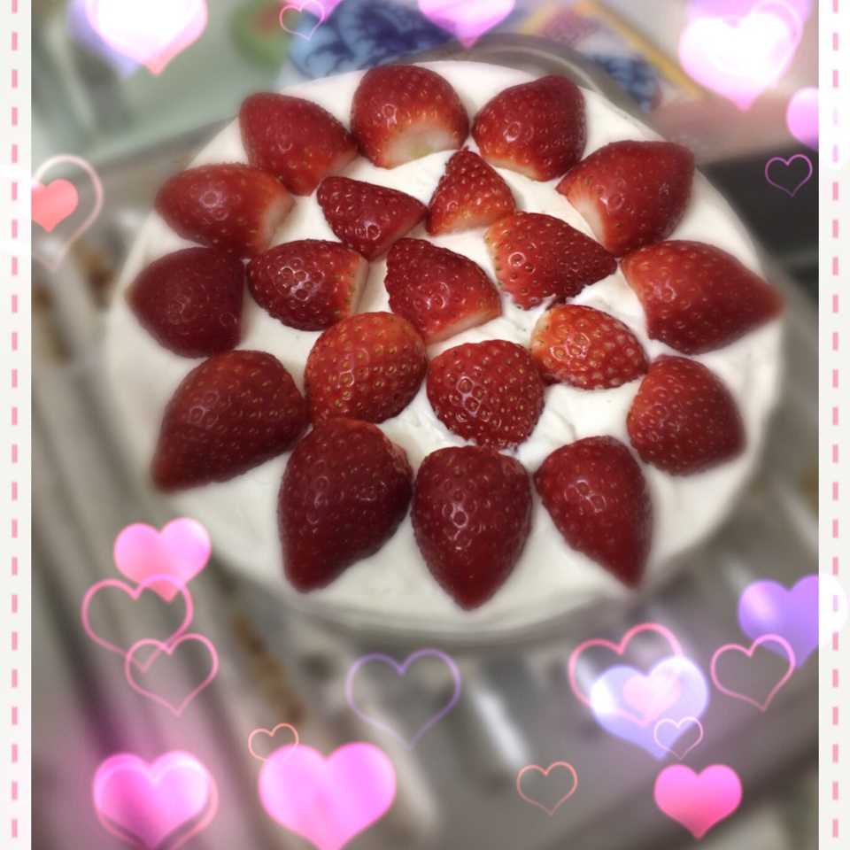 草莓裸蛋糕