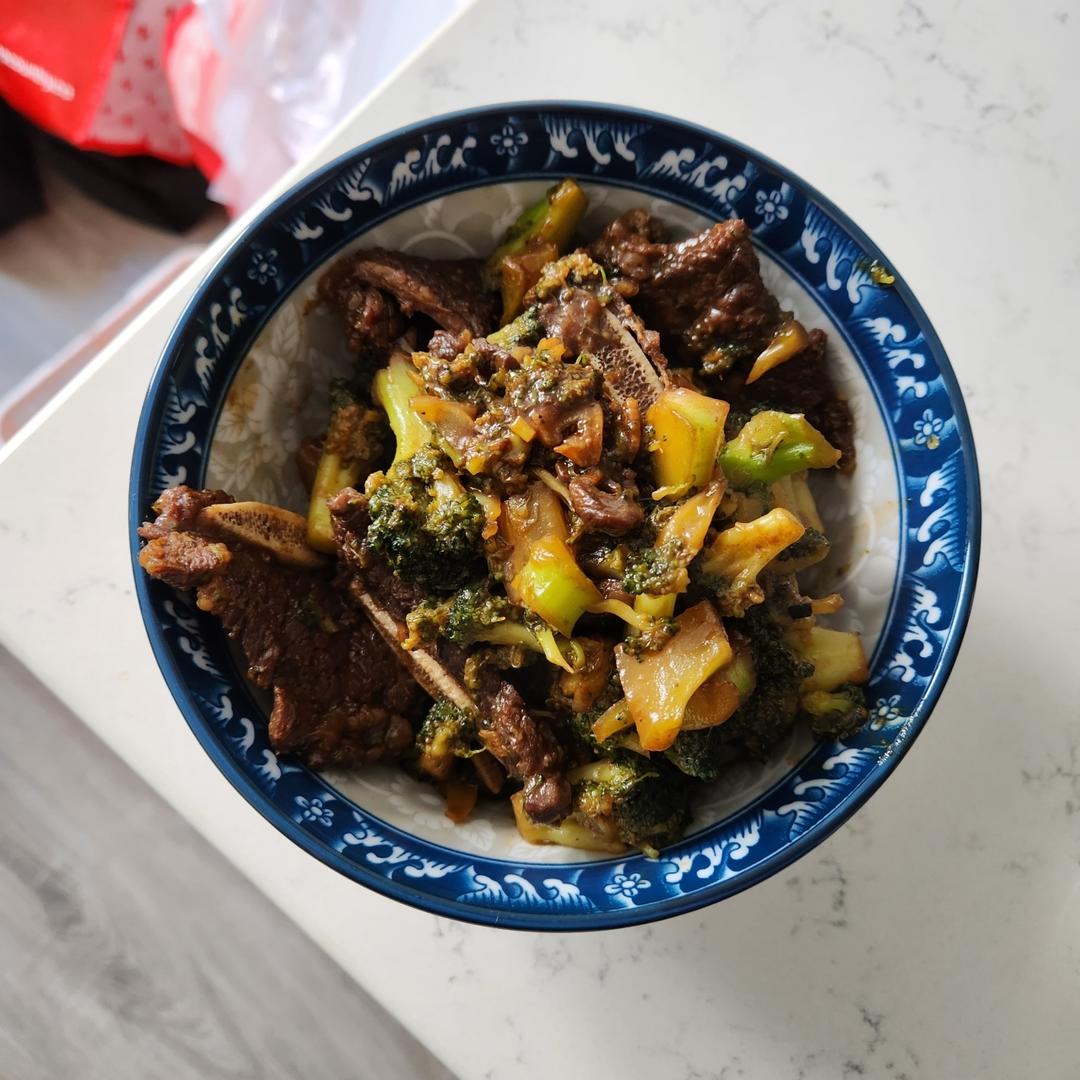牛肉炒西兰花🥦