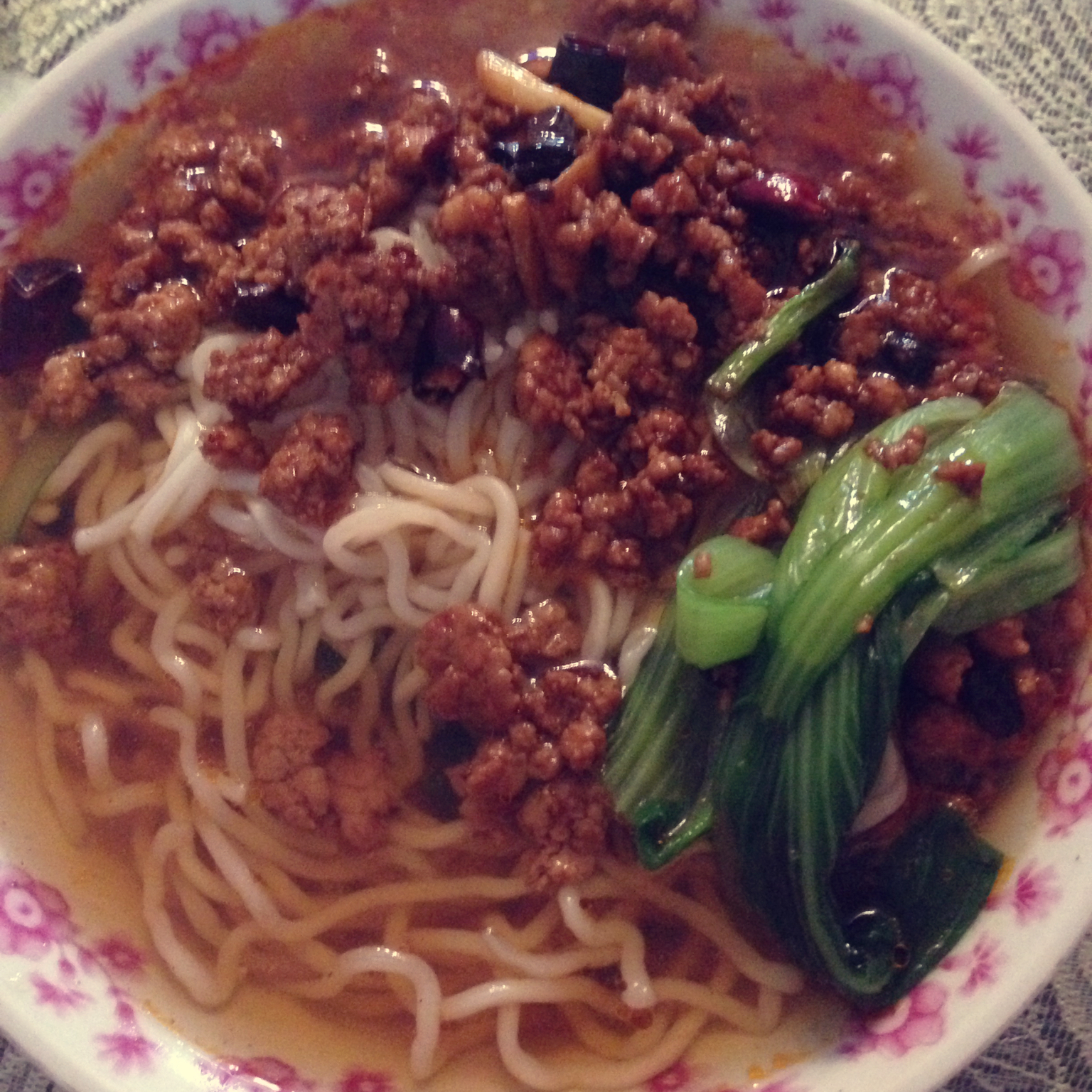 老上海辣肉面