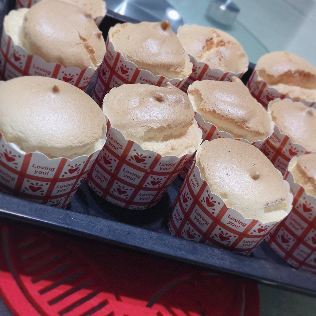 纸杯蛋糕 8寸戚风蛋糕的量