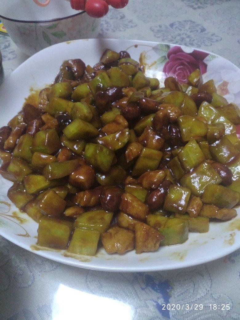 黄瓜鸡丁