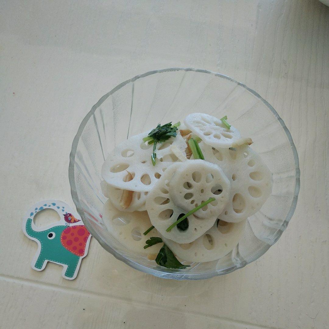 凉拌莲菜