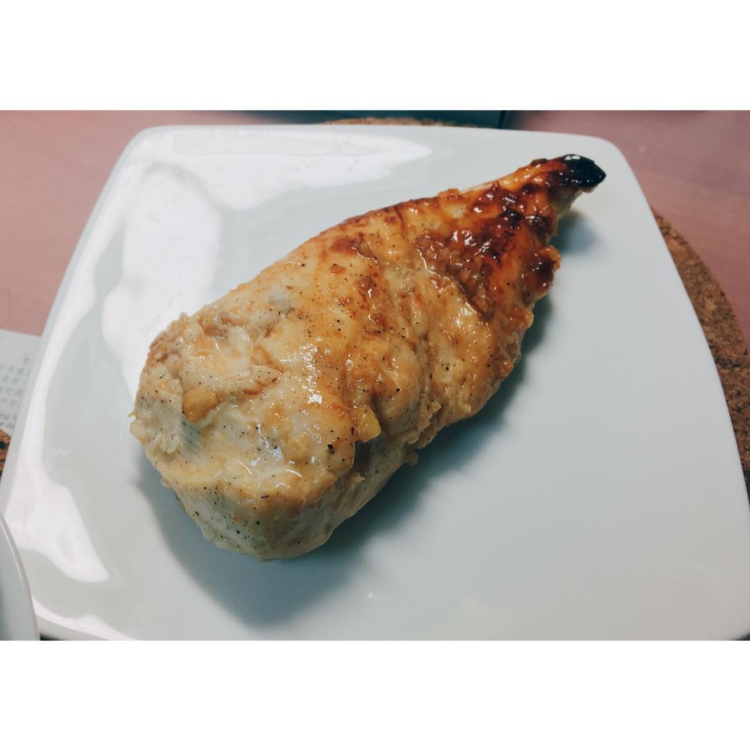 酷炫屌炸天好吃的煎鸡胸肉（香蒜蜂蜜煎鸡胸肉）